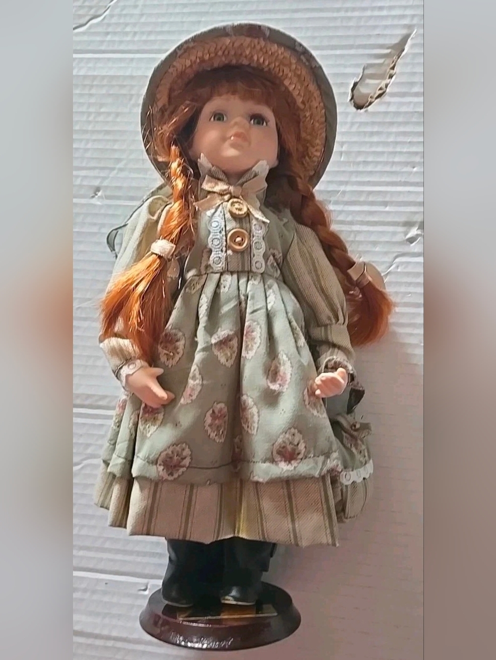Anne of Green Gables 18 In Doll With Stand